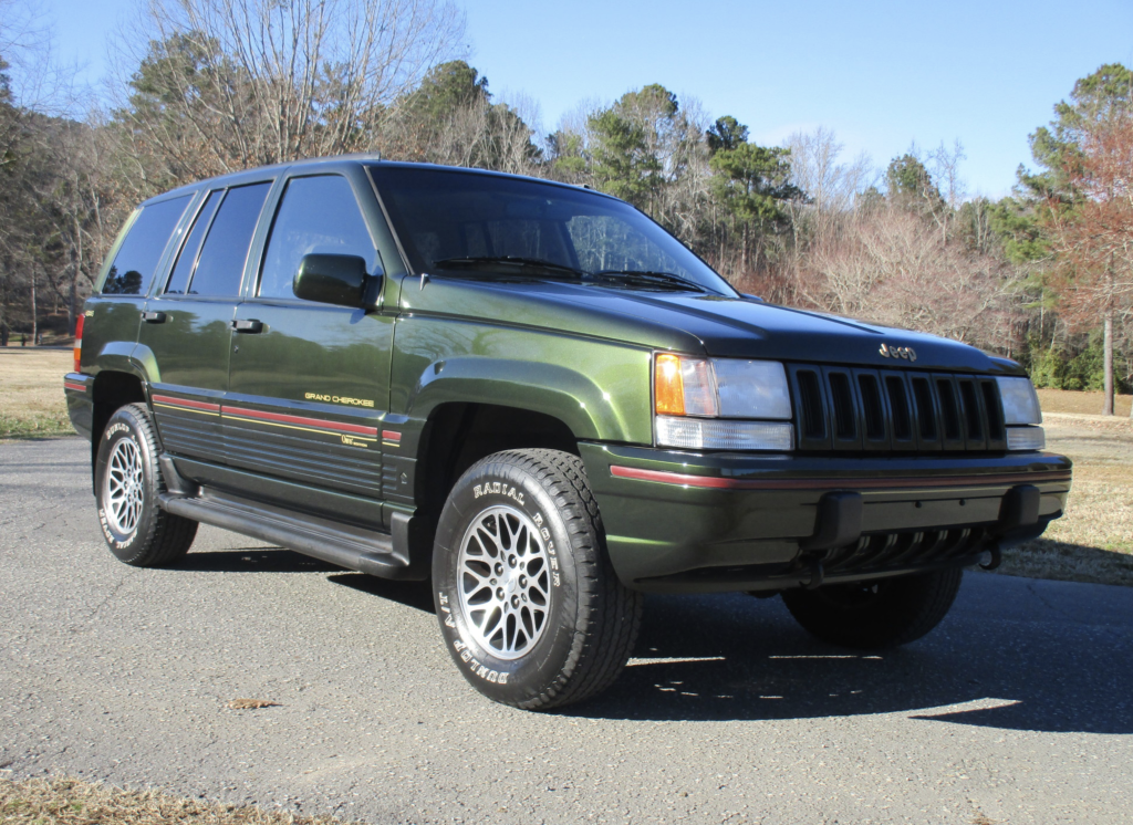Picture of: No Reserve:  Jeep Grand Cherokee Orvis Edition for sale on BaT